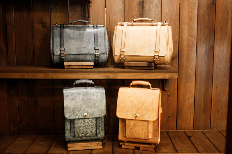 冬の限定革_仙台ラインナップ_リュック4