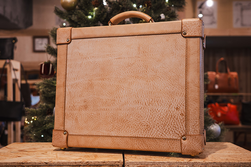 札幌店アラスカラインナップ/トランク(TR-1)1