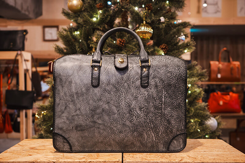 札幌店アラスカラインナップ/BW-4