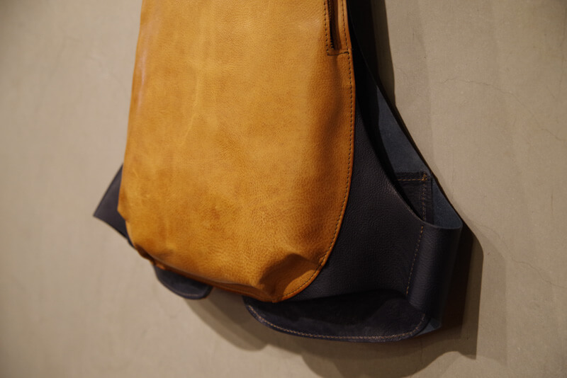 着る鞄・トラーゲン-ツートン4