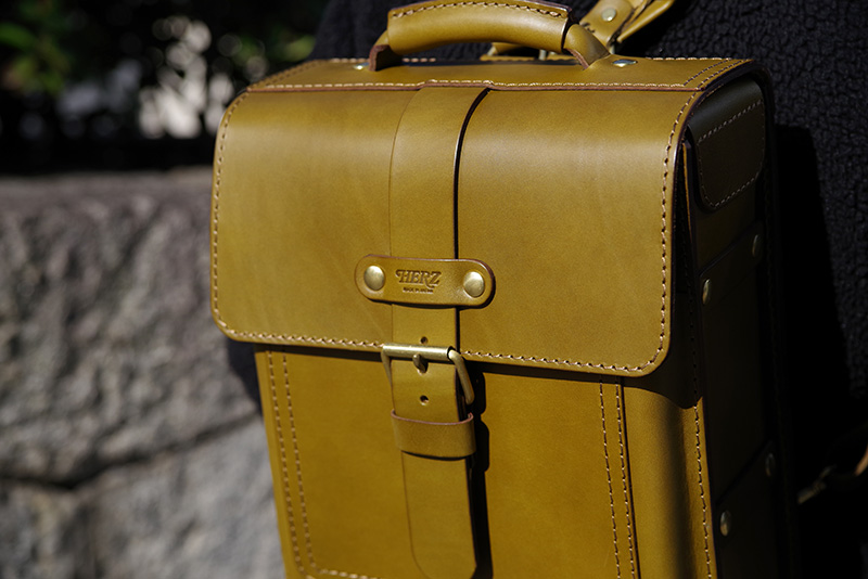 10・ガロン「テン・ガロン」(NGY10-02)　前面