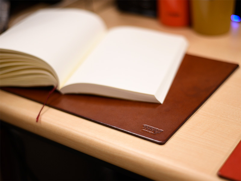 斎藤のデスク周辺2