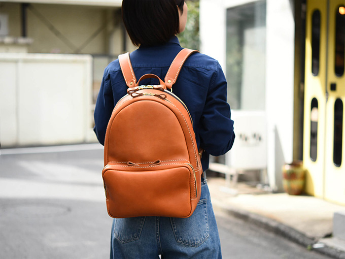 シロガネリュック(AIB-2610)