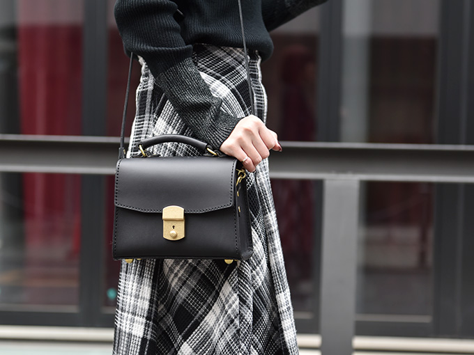 おでこちゃんポシェット(AIB-2617)