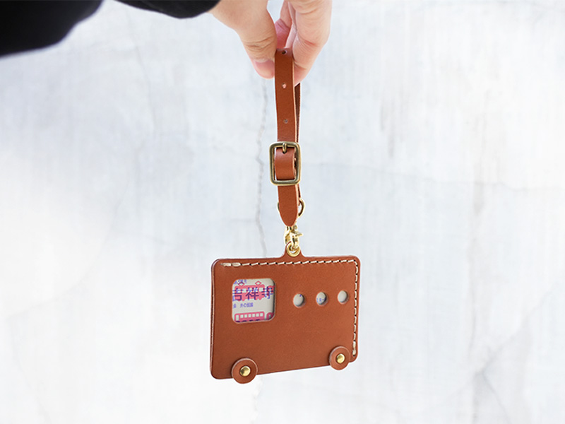 ひっかけストラップ(KZ-4)とパスモケース(KC-103)