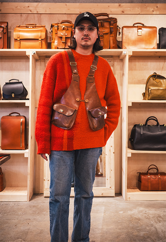 着る鞄・トラーゲンメンズ(身長:182cm)着用1