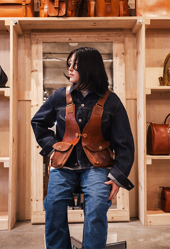 着る鞄・トラーゲンレディース(身長:161cm)着用1